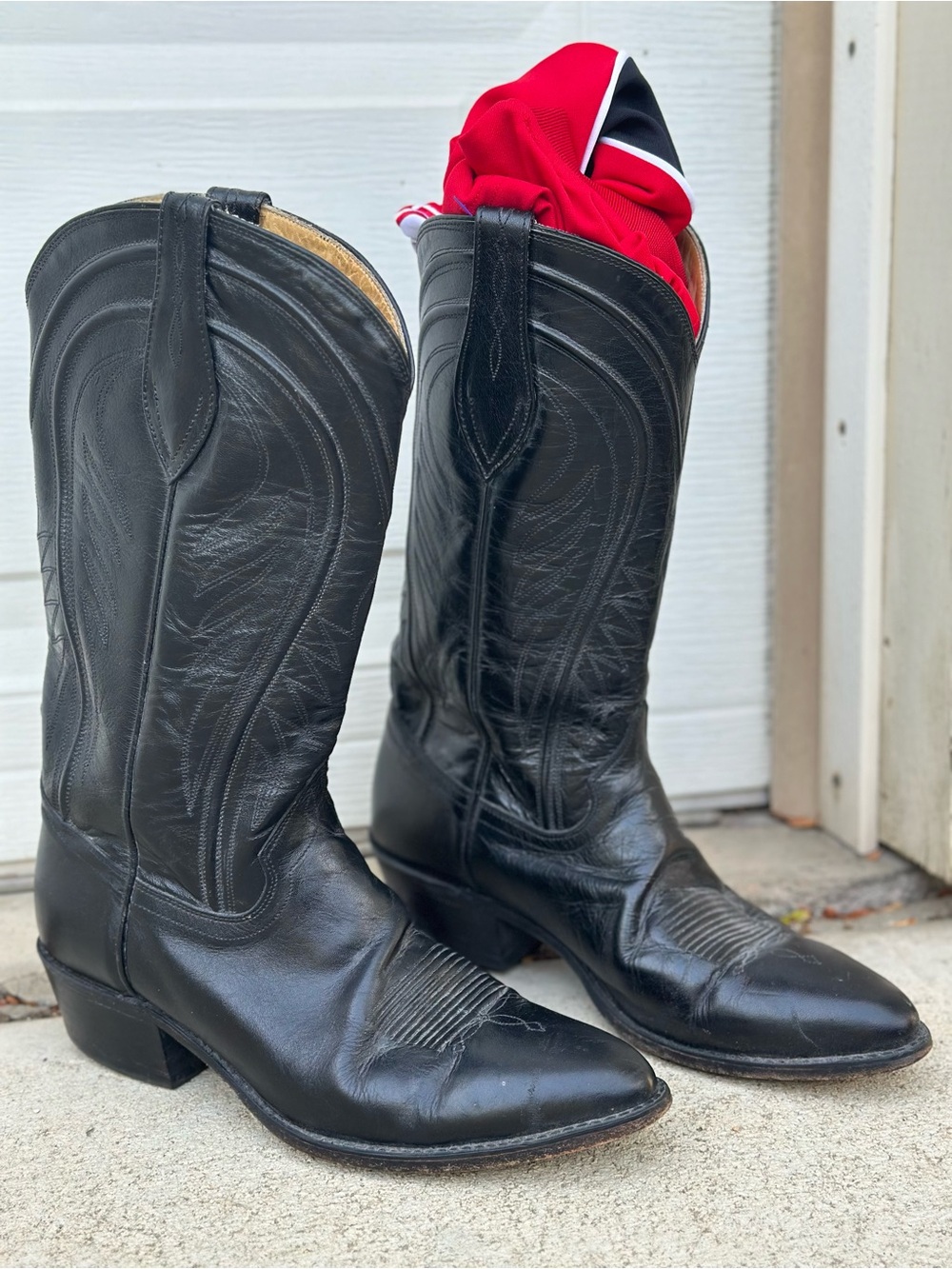 Justin Boots Men’s Black Leather Western Boots Made in USA Pointed 9.5